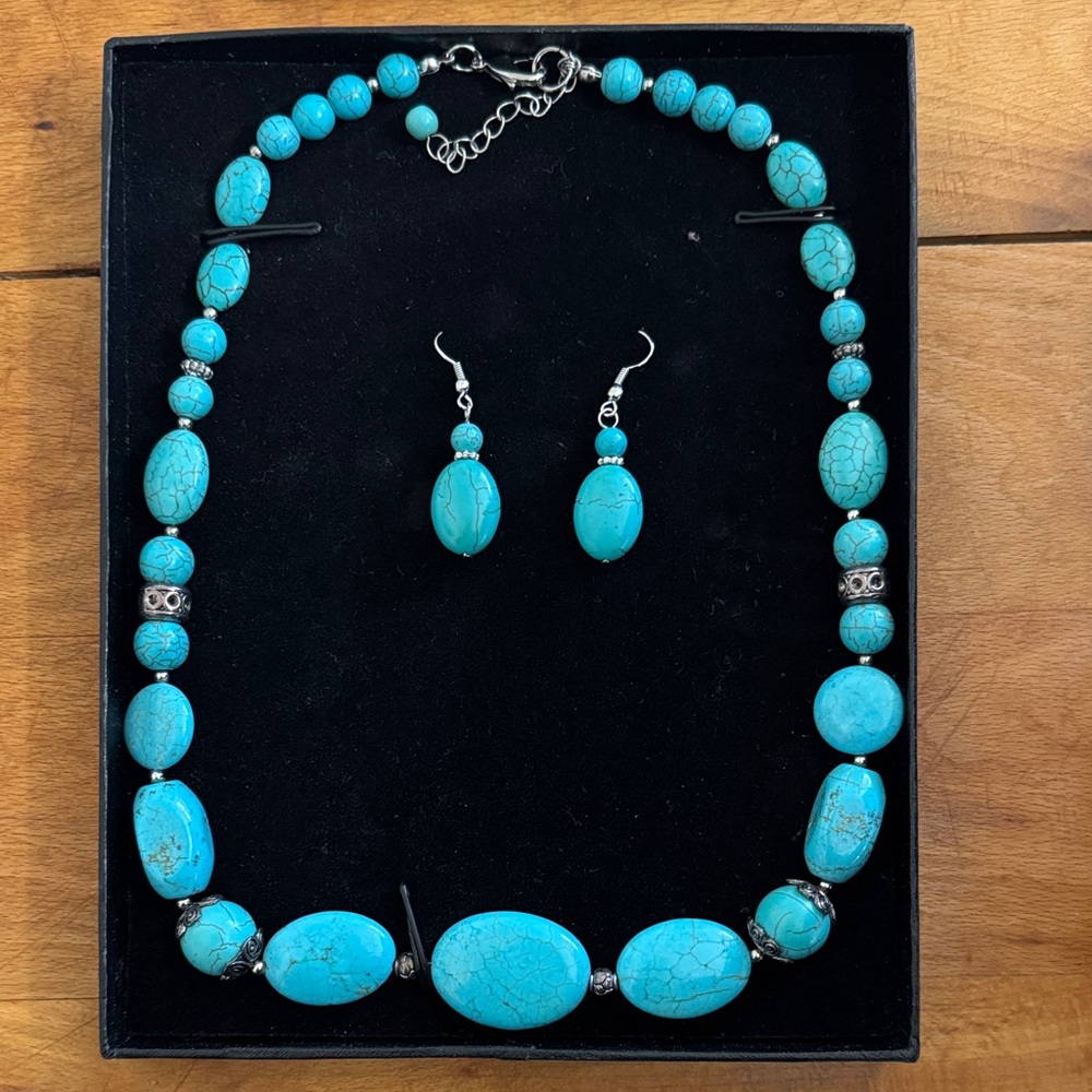 Turquoise Color Beaded Necklace and Earring Set